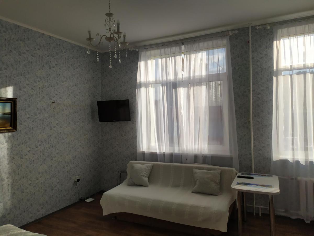 Center Sun Best Apartment Kharkov Ngoại thất bức ảnh